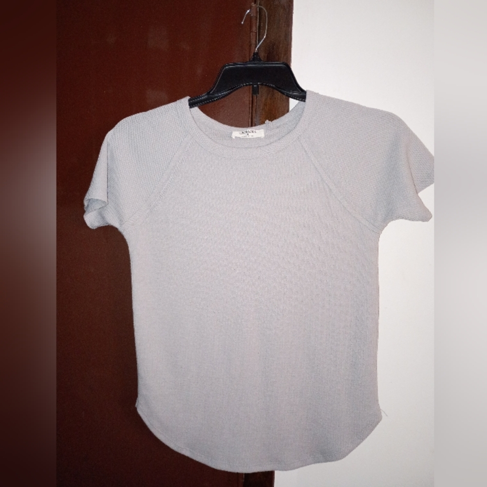 Zenana Light Gray Waffle Basic Tee
